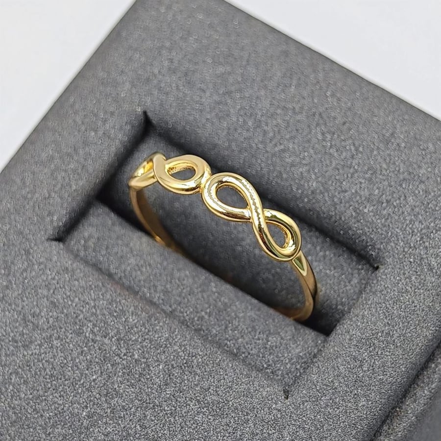 18K Gold Ring - خاتم ذهب عيار 18