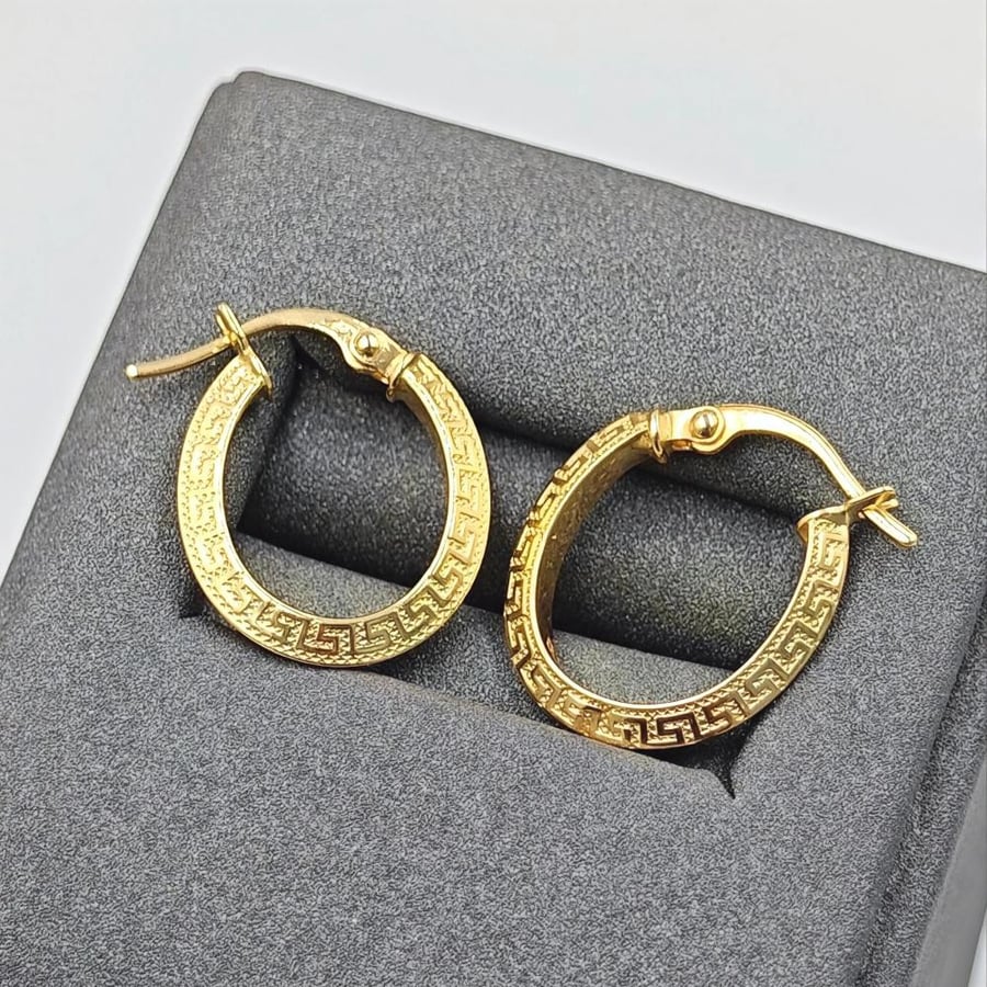 Earring 18K Gold - حلق عيار 18