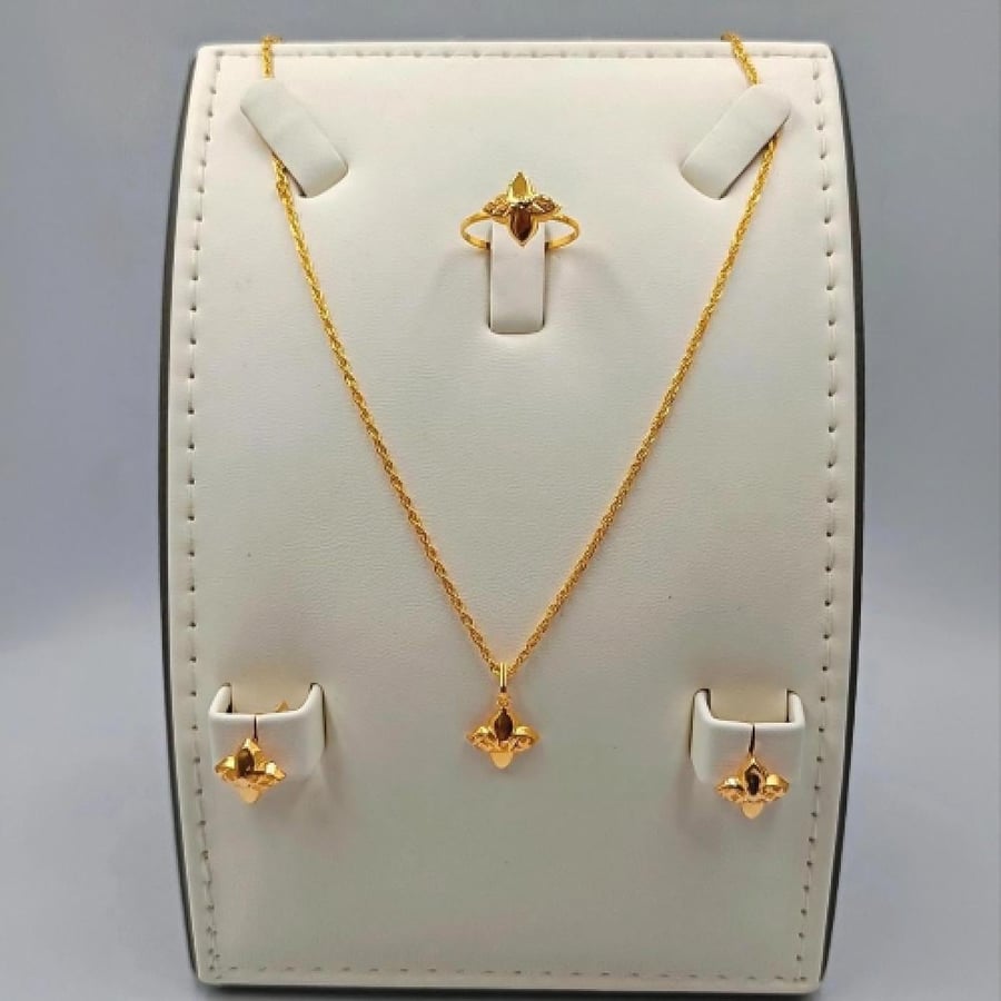 طقم ذهب عيار 21 - 21k Gold Set