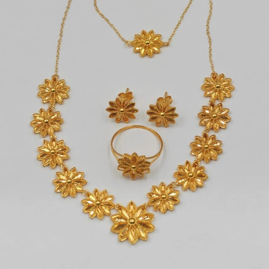 طقم ذهب عيار 21 - 21K Gold set