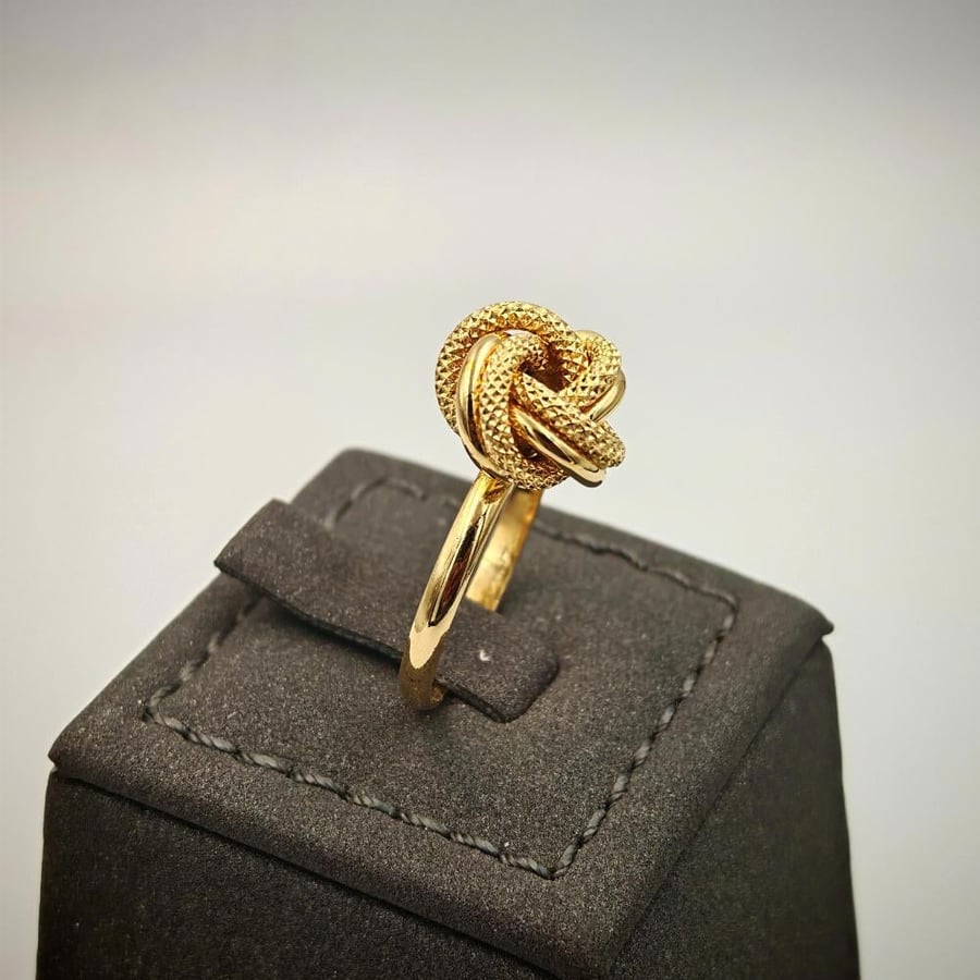 18K Ring - خاتم ذهب عيار 18