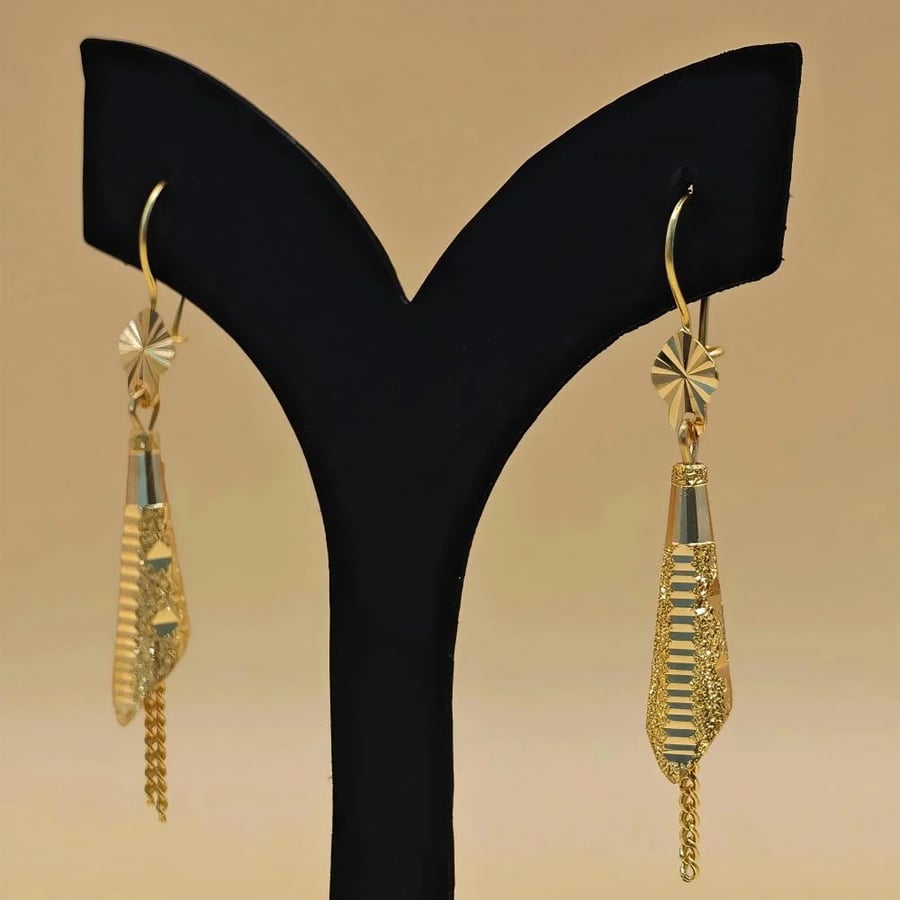 حلق ذهب عيار 22 - 22K Gold Earrings
