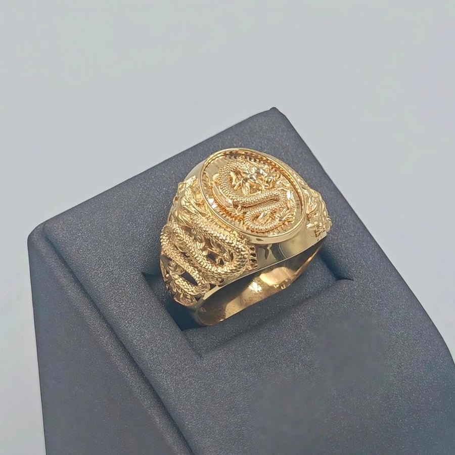 18k Gold Ring