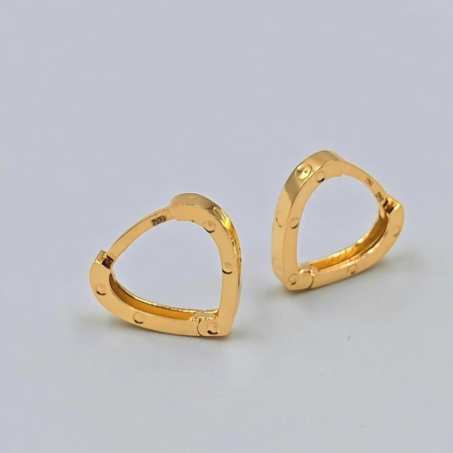 Earring 18K Gold - حلق عيار 18