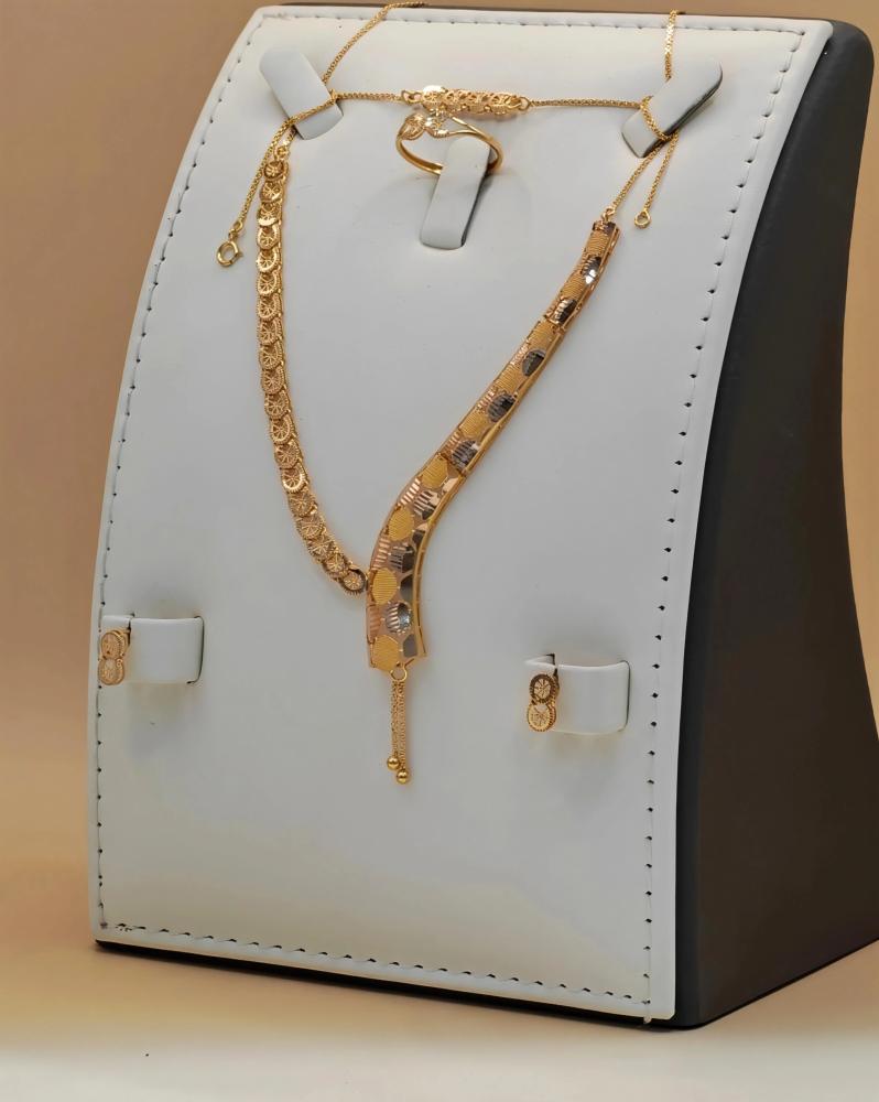طقم ذهب عيار 21 - 21K Gold Set