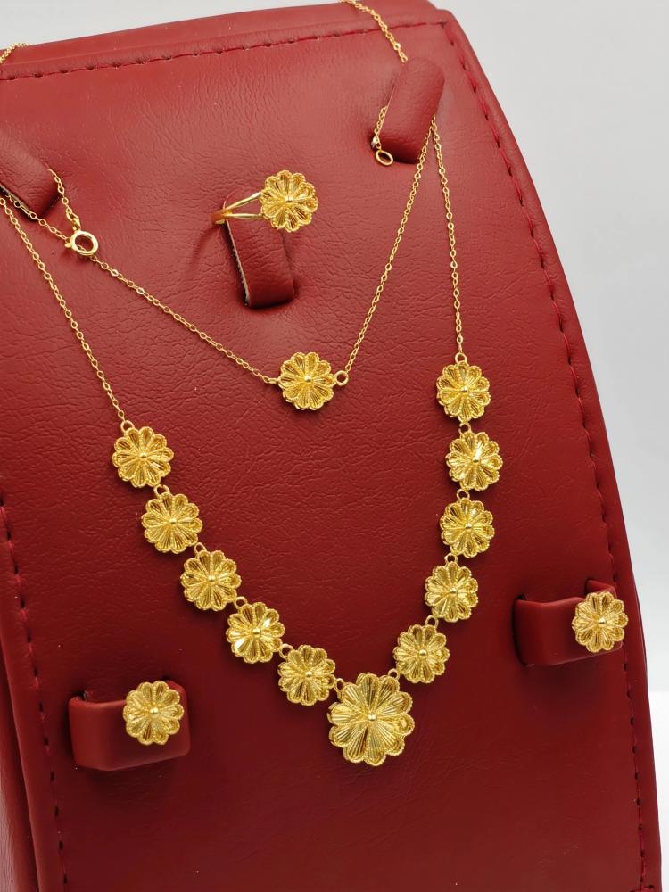 طقم ذهب عيار 21 - 21K Gold set