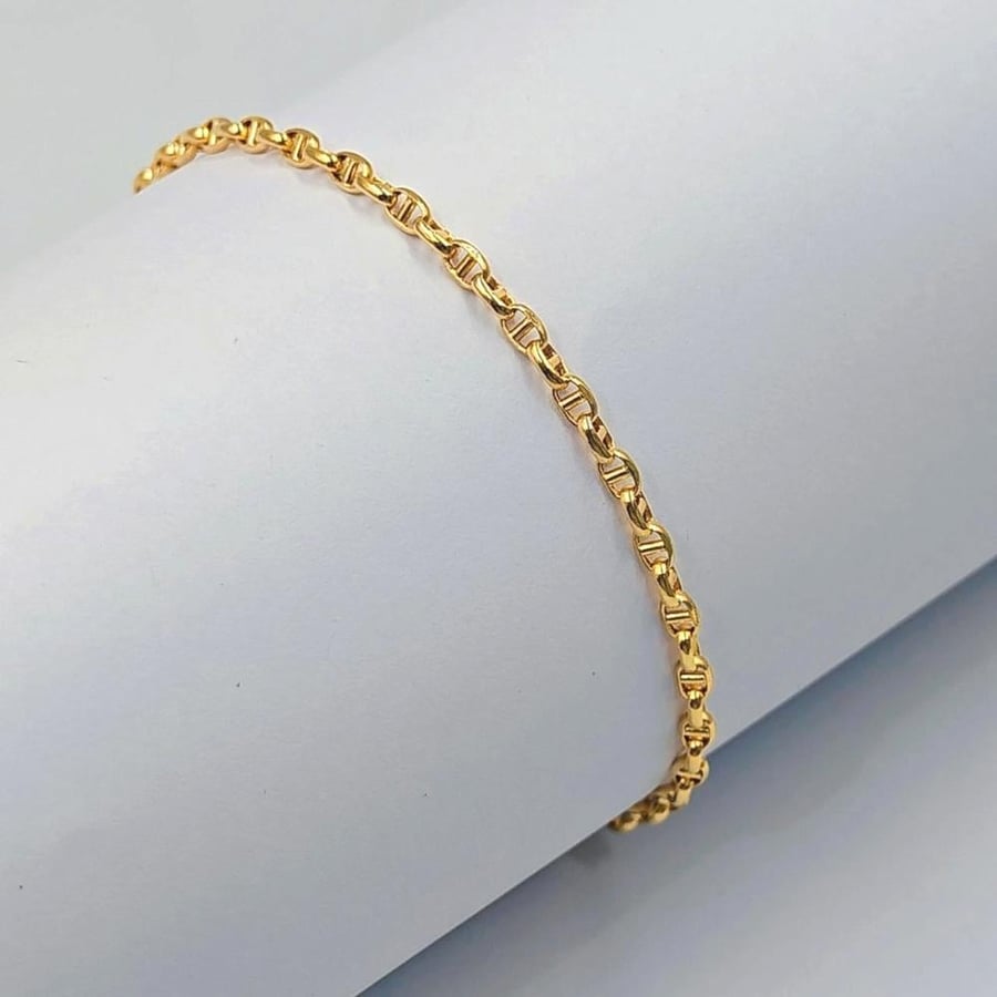 18K Gold Bracelet - إسوارة ذهب عيار 18