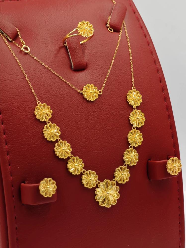 طقم ذهب عيار 21 - 21K Gold set