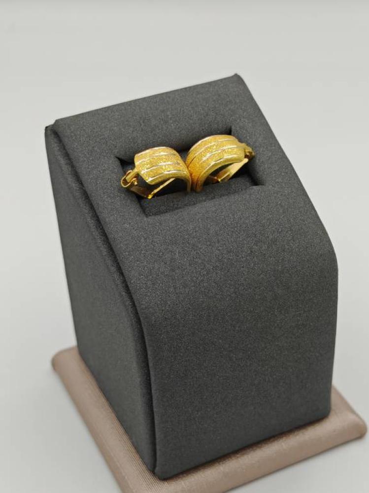 Earring 18K Gold - حلق عيار 18