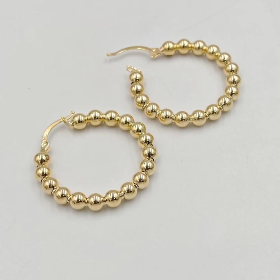 18K Earrings - حلق عيار 18