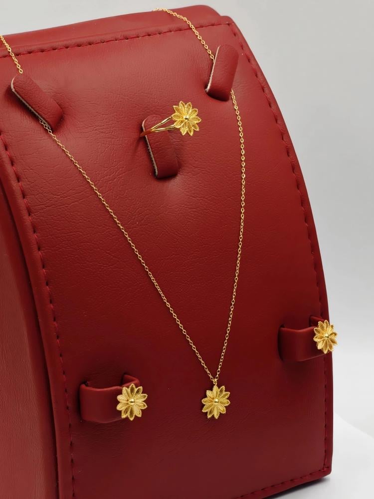 طقم ذهب عيار 21 - 21K Gold set