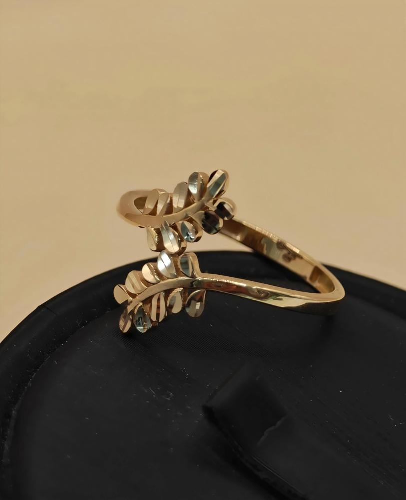 خاتم ذهب عيار - 18K Gold Ring