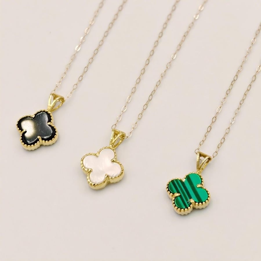Van Cleef Design Necklace 18k Gold