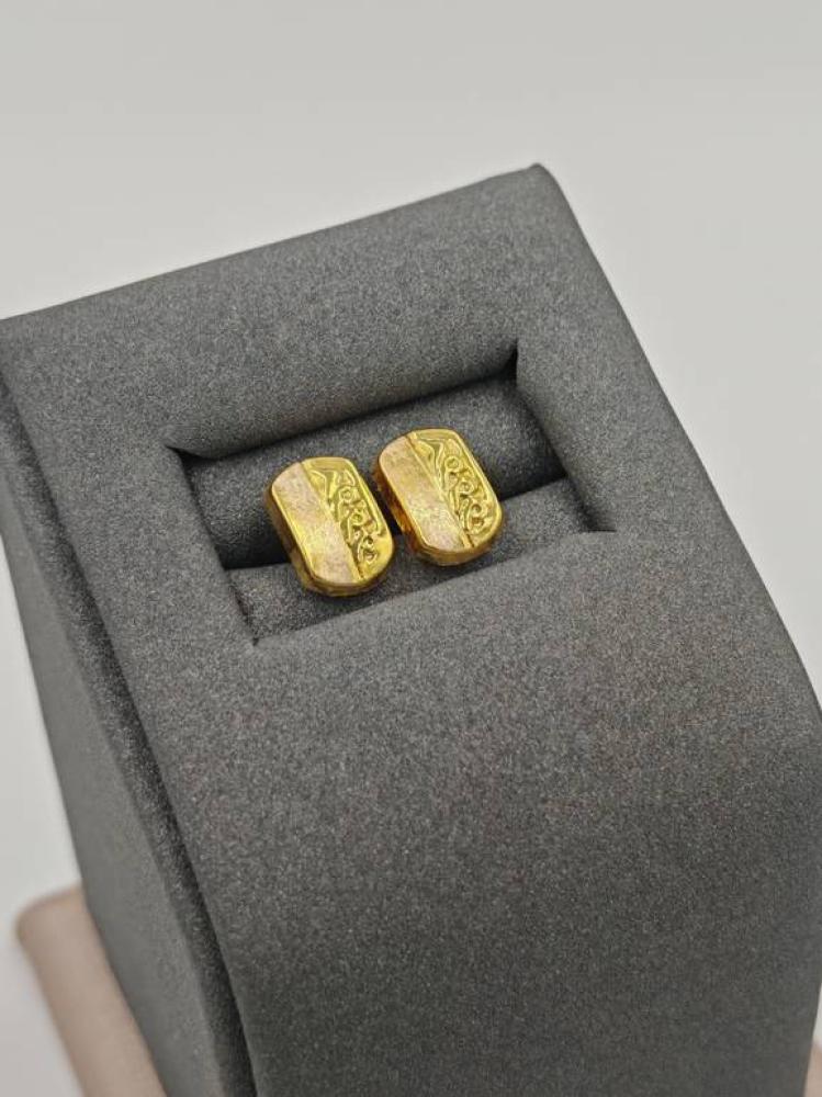 Earring 18K Gold - حلق عيار 18