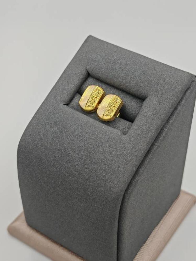 Earring 18K Gold - حلق عيار 18