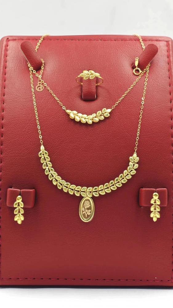 طقم ذهب عيار 21 - 21K Gold Set