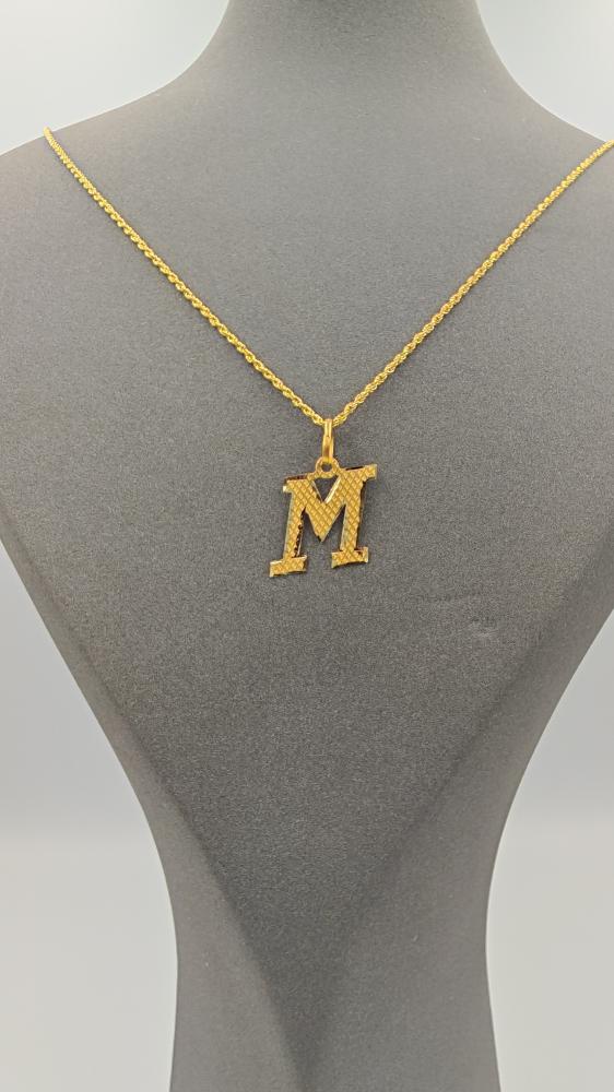سلسال تعليقة حرف عيار 18 - Chain with pendant 18K