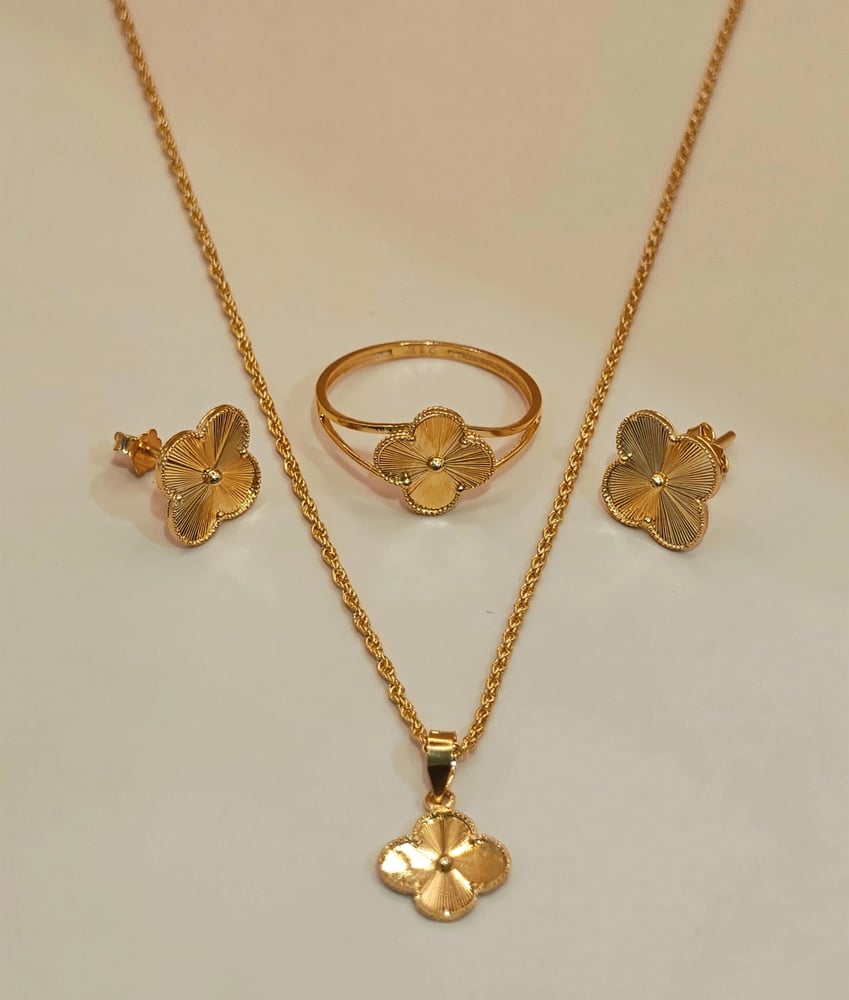 طقم ذهب عيار 21 - 21K Gold Set