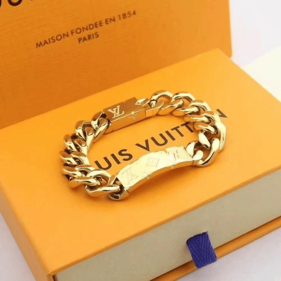 سوار LV Chain الذهبي
