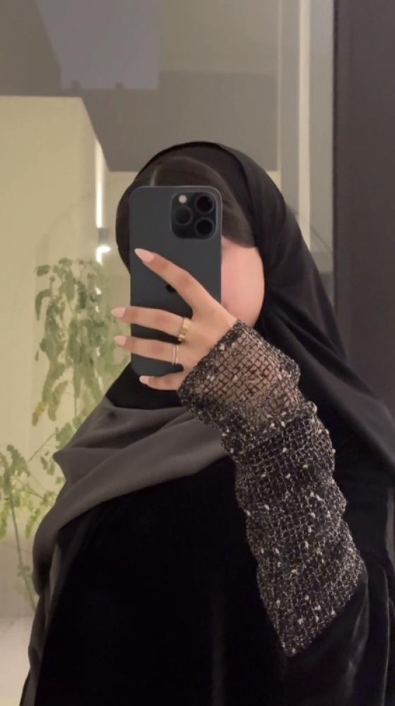 عباية الشتاء الجديده باكمام كروشيه