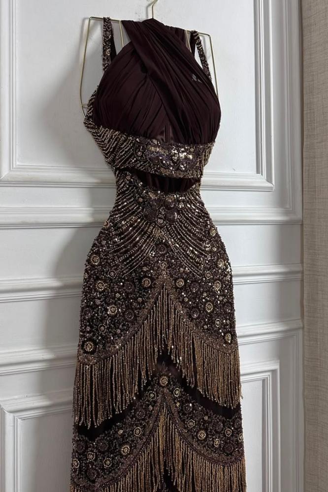 فستان سهرة.
