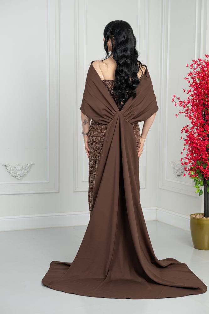 فستان سهره بني