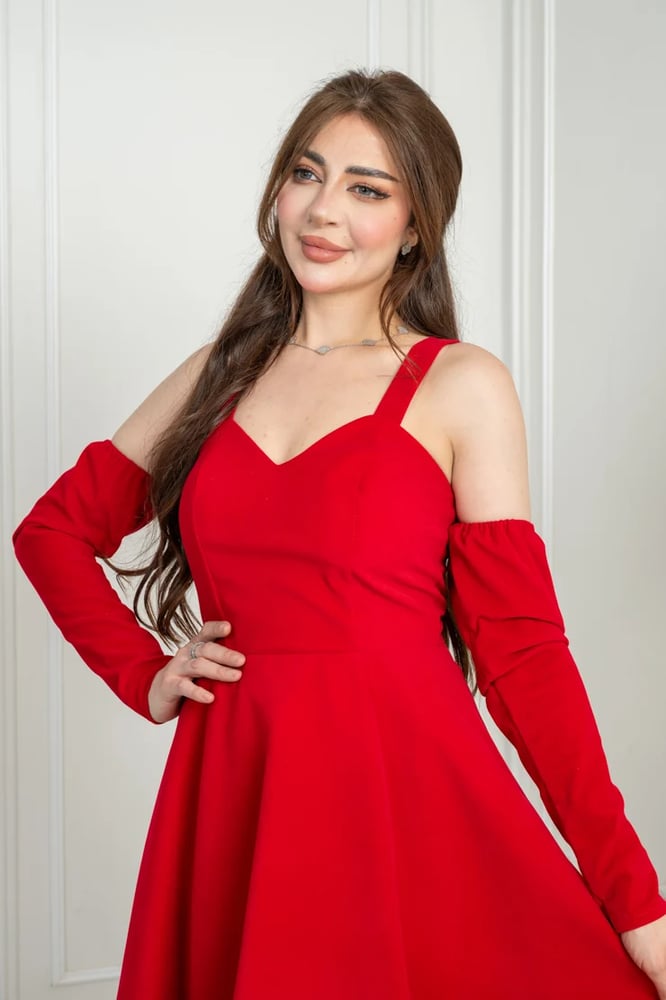 Red velvet evening dress with a luxurious midi design