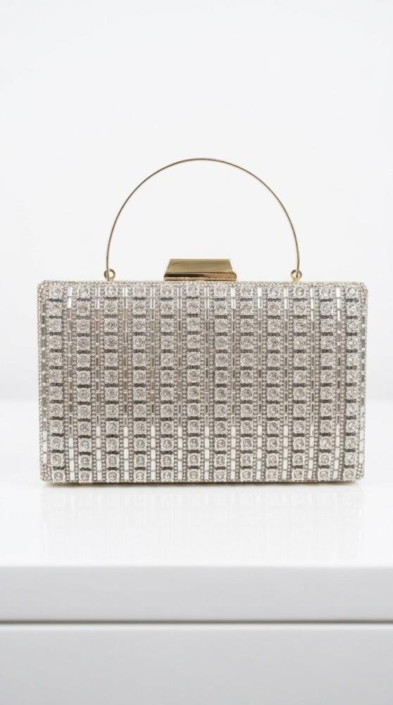 حقيبة "دايموند جلام" (Diamond Glam Clutch)