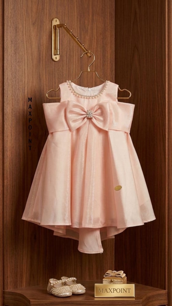فيونكة الأحلام  (Dreamy Bow Dress)