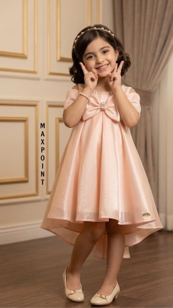 فيونكة الأحلام  (Dreamy Bow Dress)