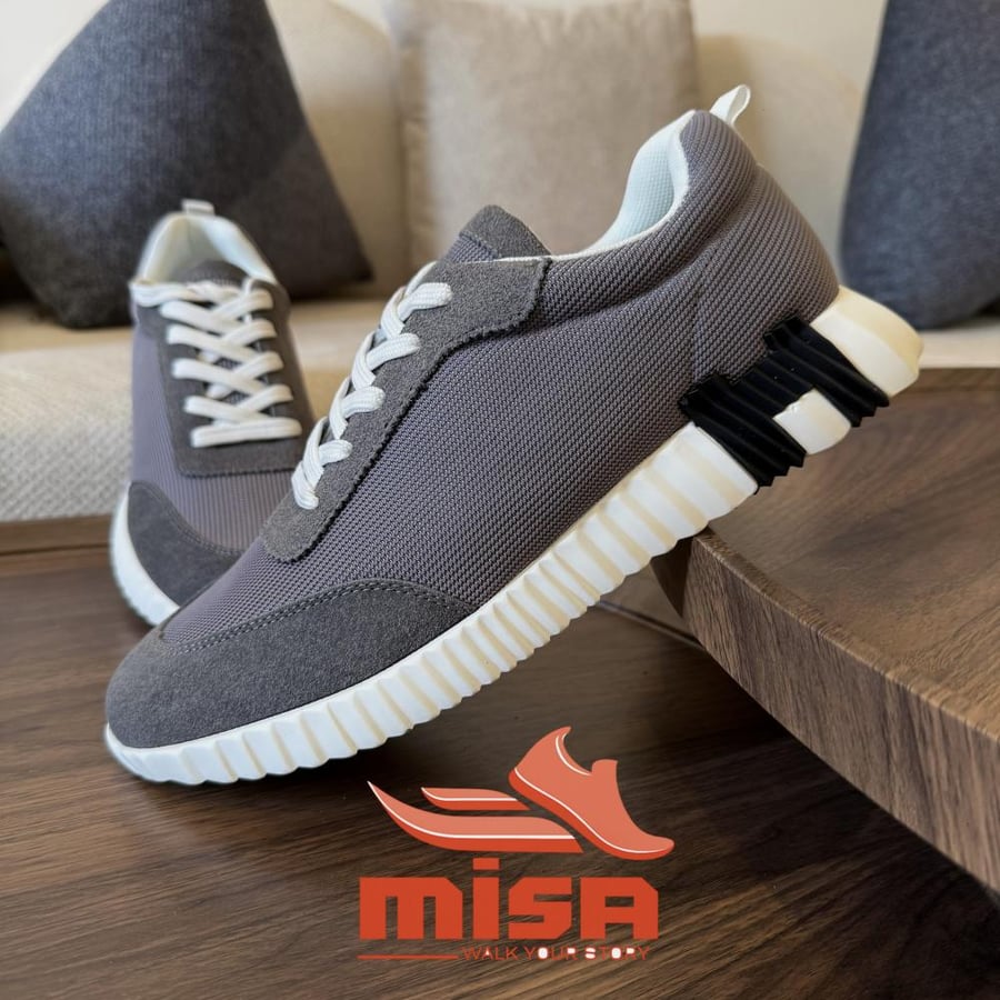 Bouncing sneaker - حذاء هيرمز