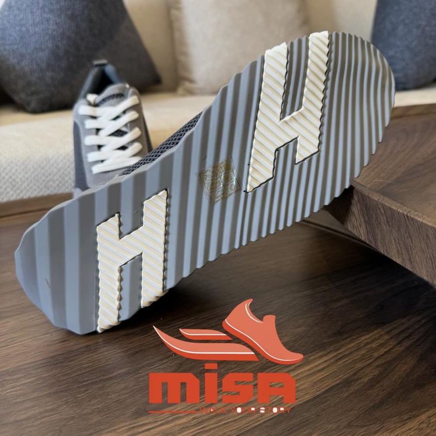 Bouncing sneaker - حذاء هيرمز