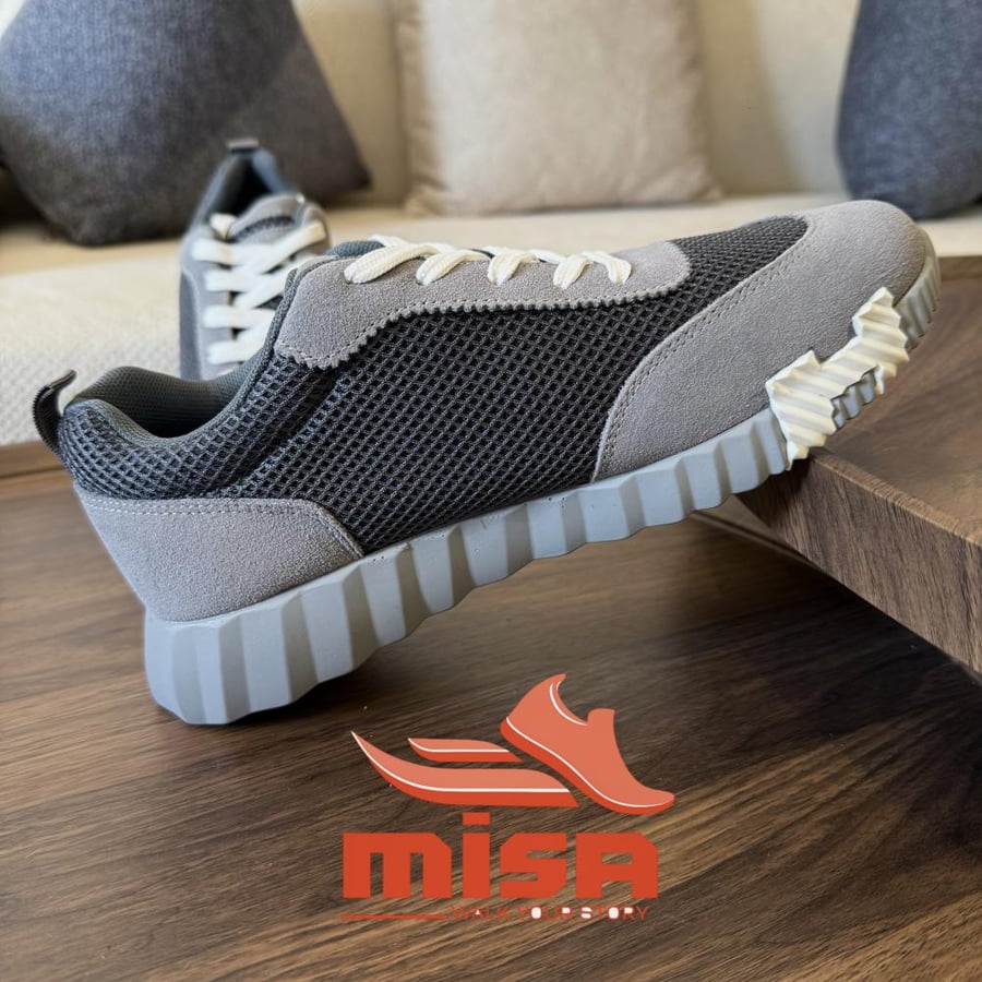 Bouncing sneaker - حذاء هيرمز