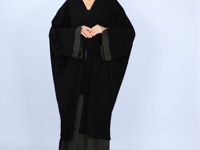 Japanese abaya