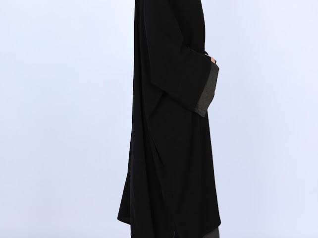 Japanese abaya