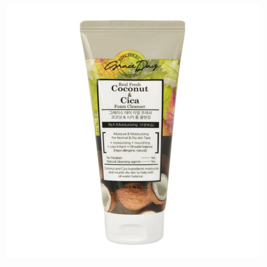 Face cleansing foam with coconut and seica