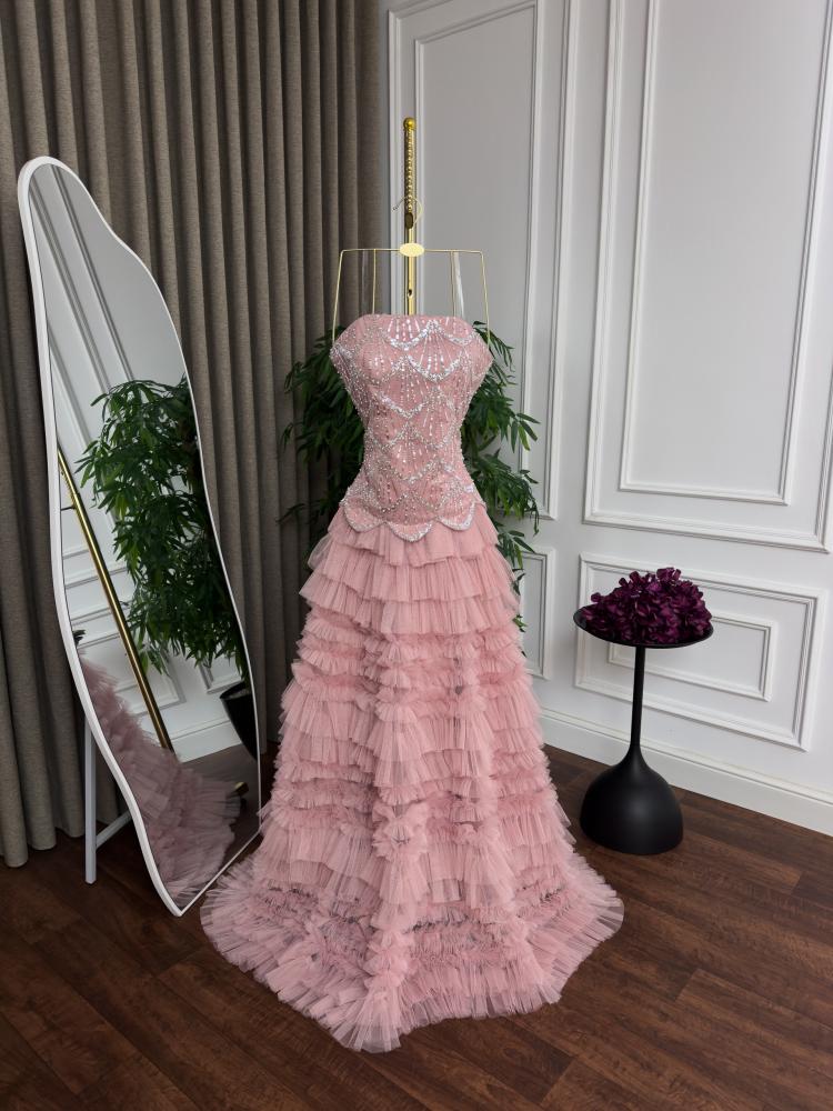 Elegant embroidered flared evening dress
