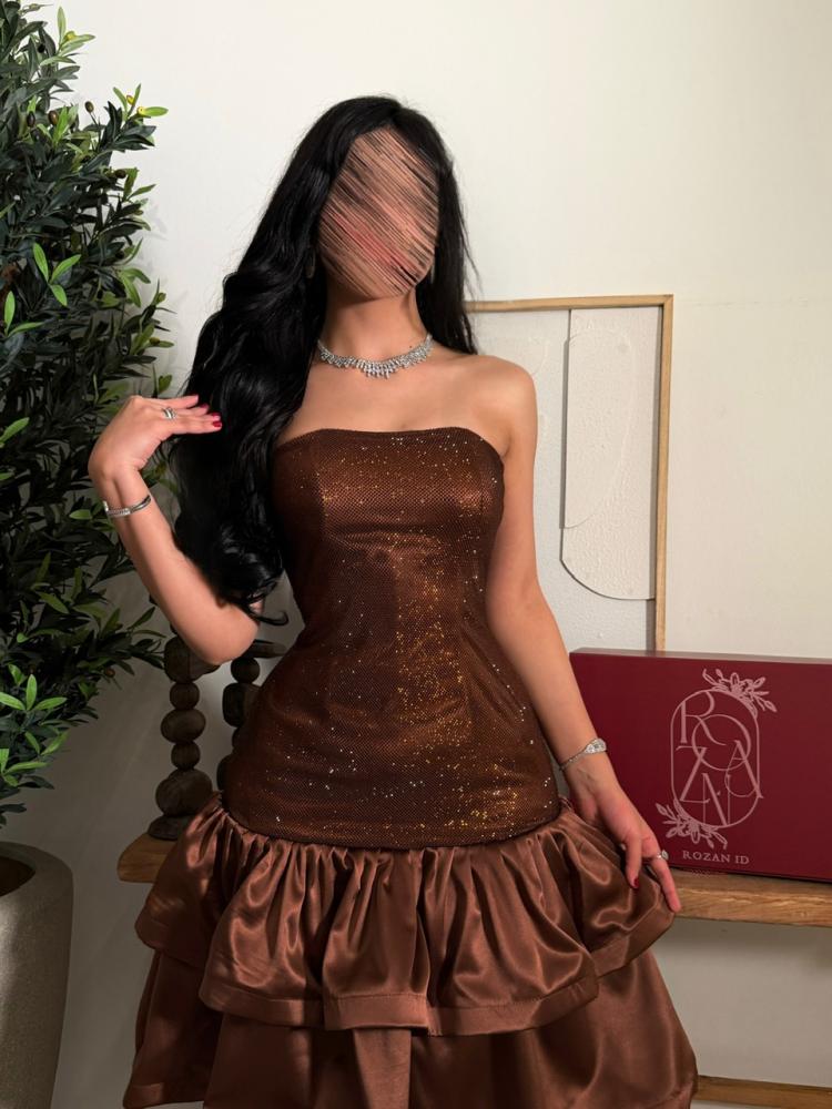 فستان سهرة ناعم بخرز وباربي