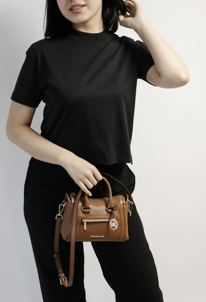 Michael Kors - Q