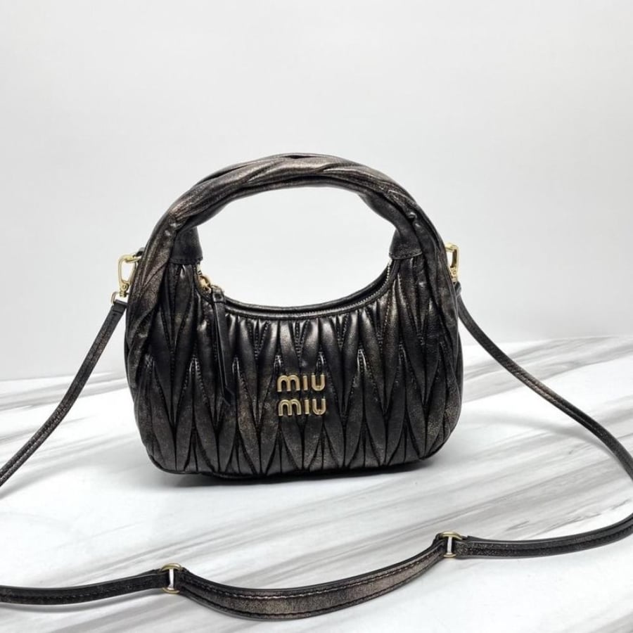شنطه MiuMiu Wander matelassé handbag