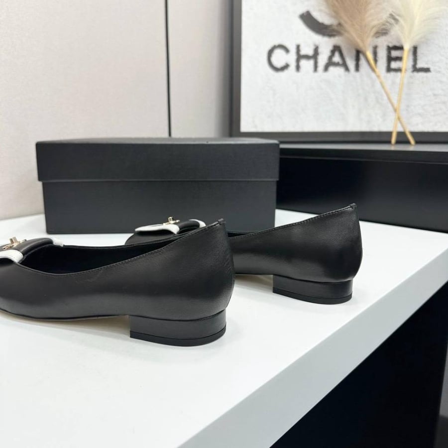 حذاء Chanel 26C backpack buckle single shoes