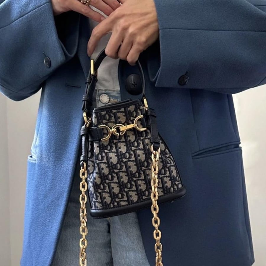 شنطه شانيل Dior Cest Series Bucket Bag