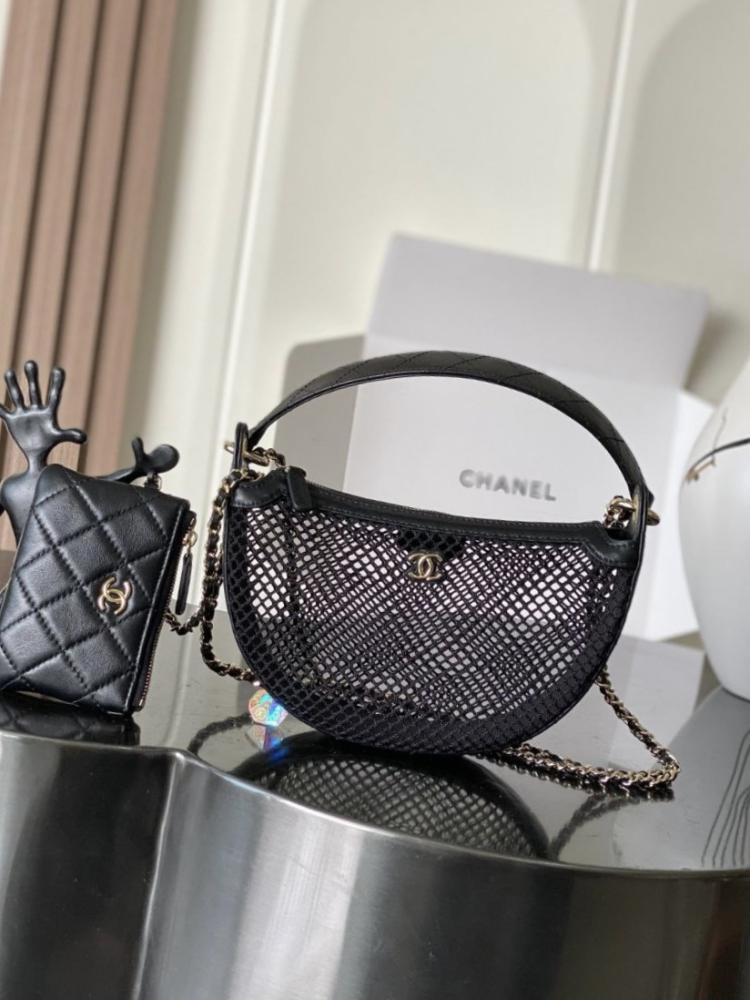 شنطه Chanel Half Moon Bag