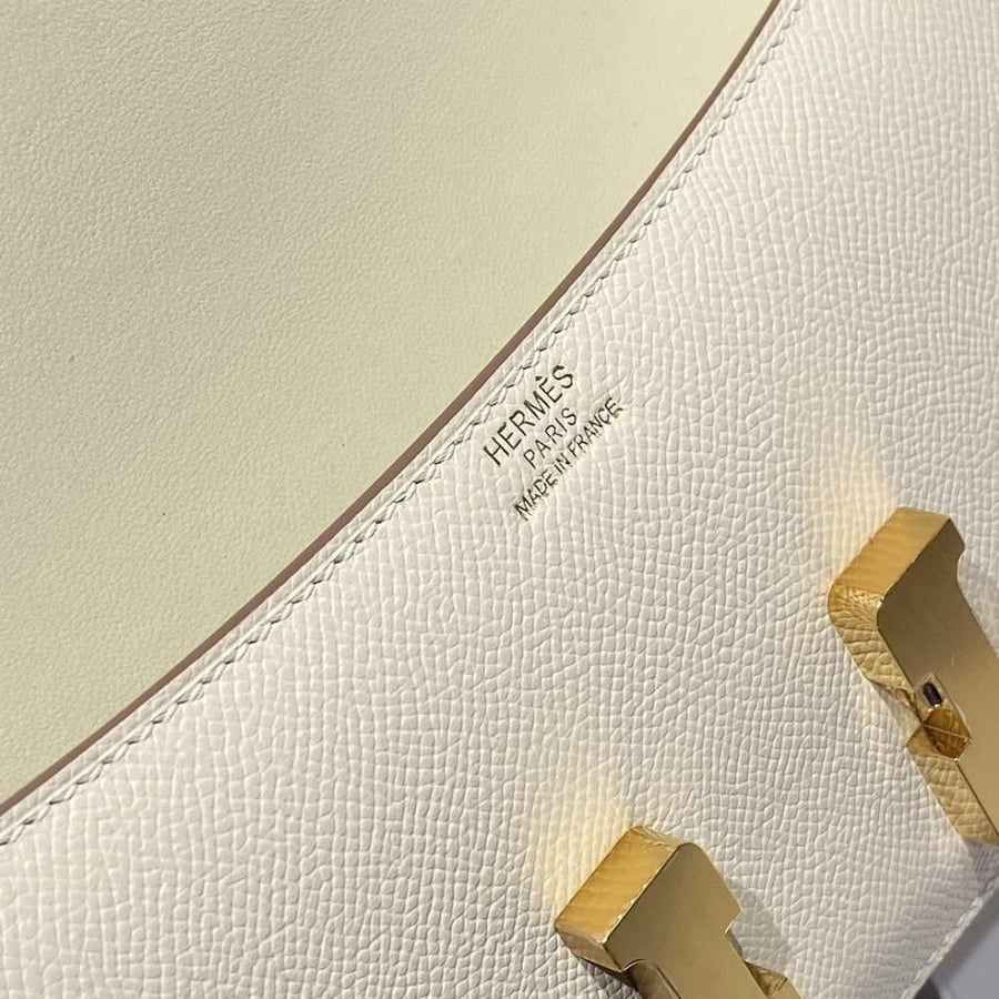 شنطه Hermès Cᴏɴsᴛᴀɴᴄᴇ ᴇʟᴀɴ