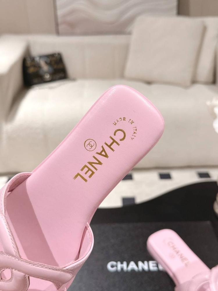 سليبر شانيل Chanel double C slippers