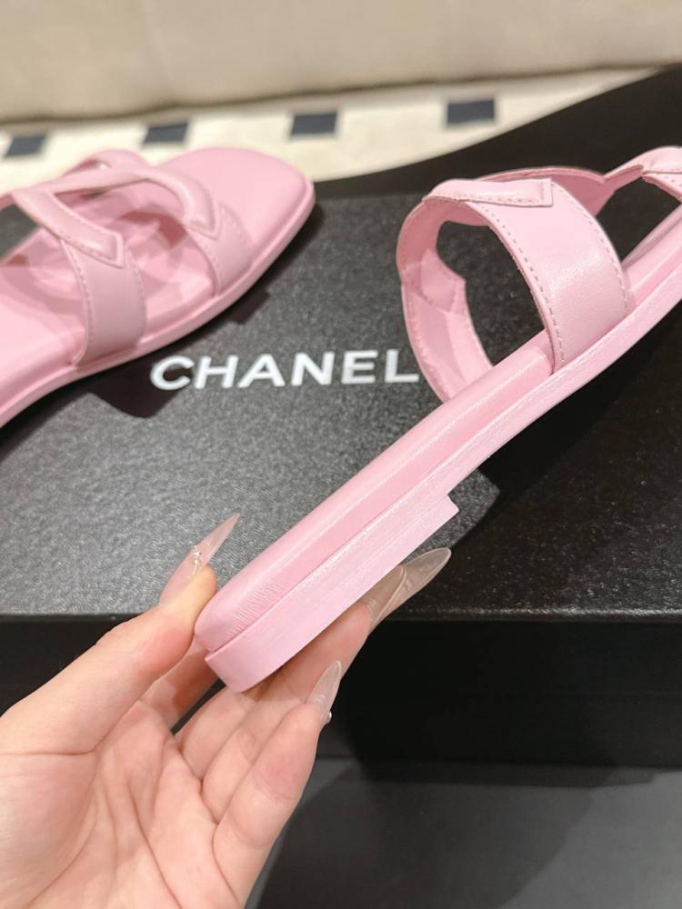 سليبر شانيل Chanel double C slippers