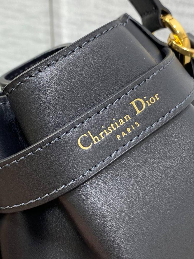 شنطه شانيل Dior Cest Series Bucket Bag