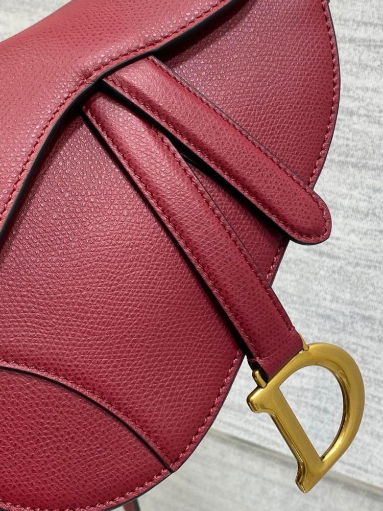 شنطه Dior Small Saddle Bag