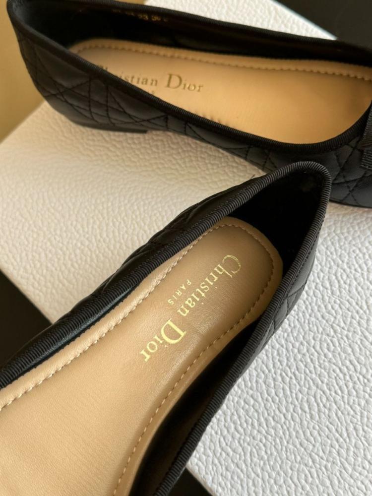 حذاء Dior Pearl Shoes