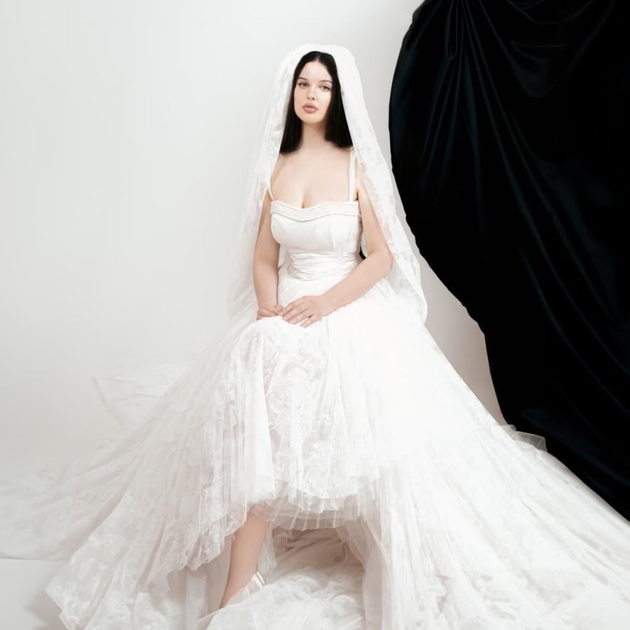 Wedding dress